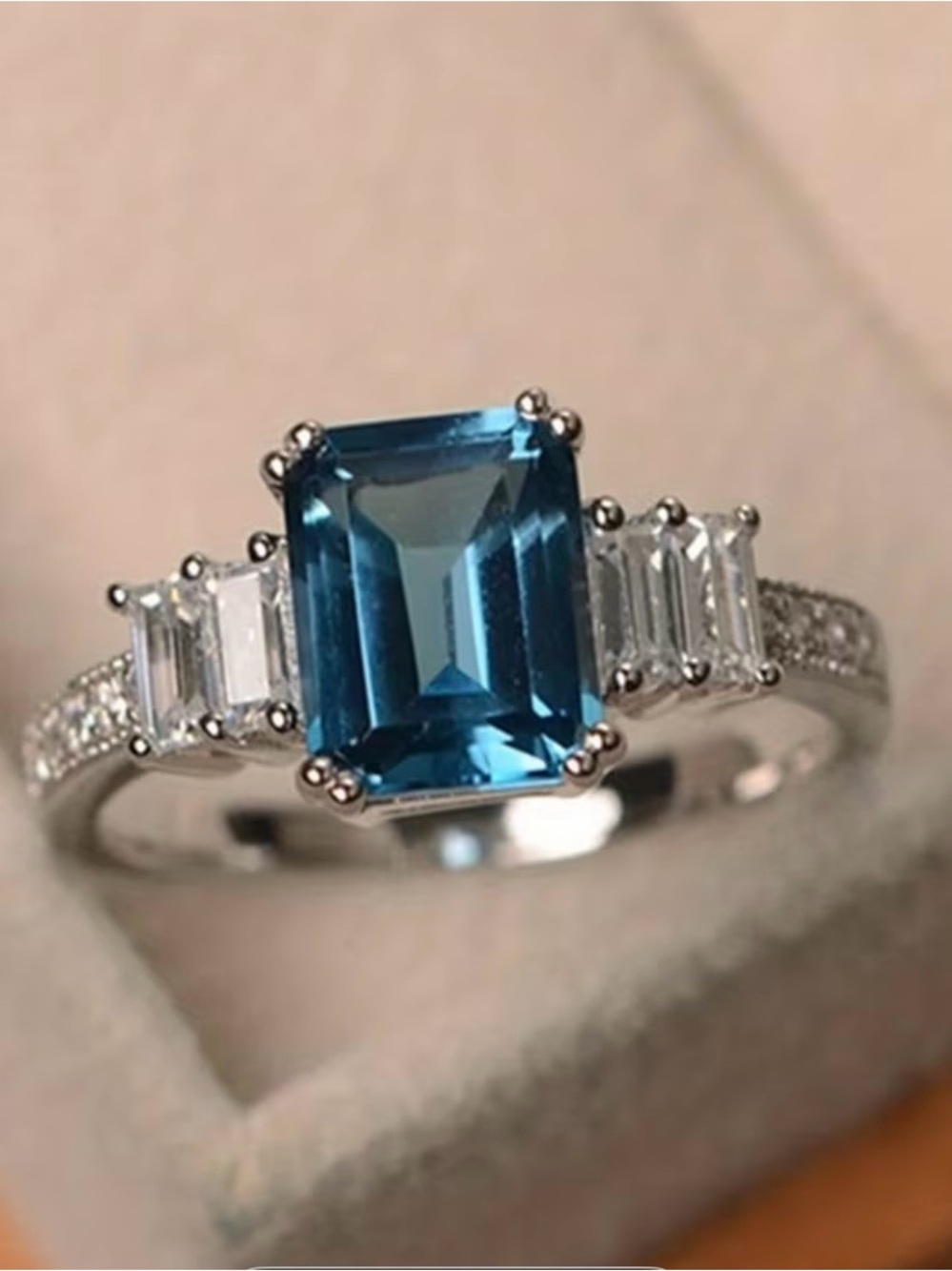 Stylish Princess Cut Aquamarine Zircon Ring